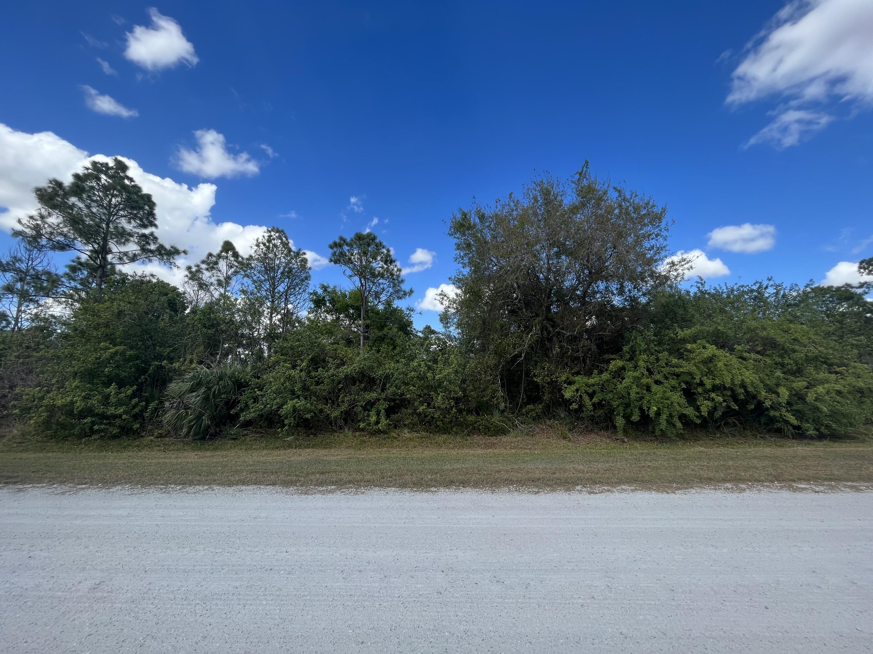 MONTURA RANCH UNREC SEC 3 - Land