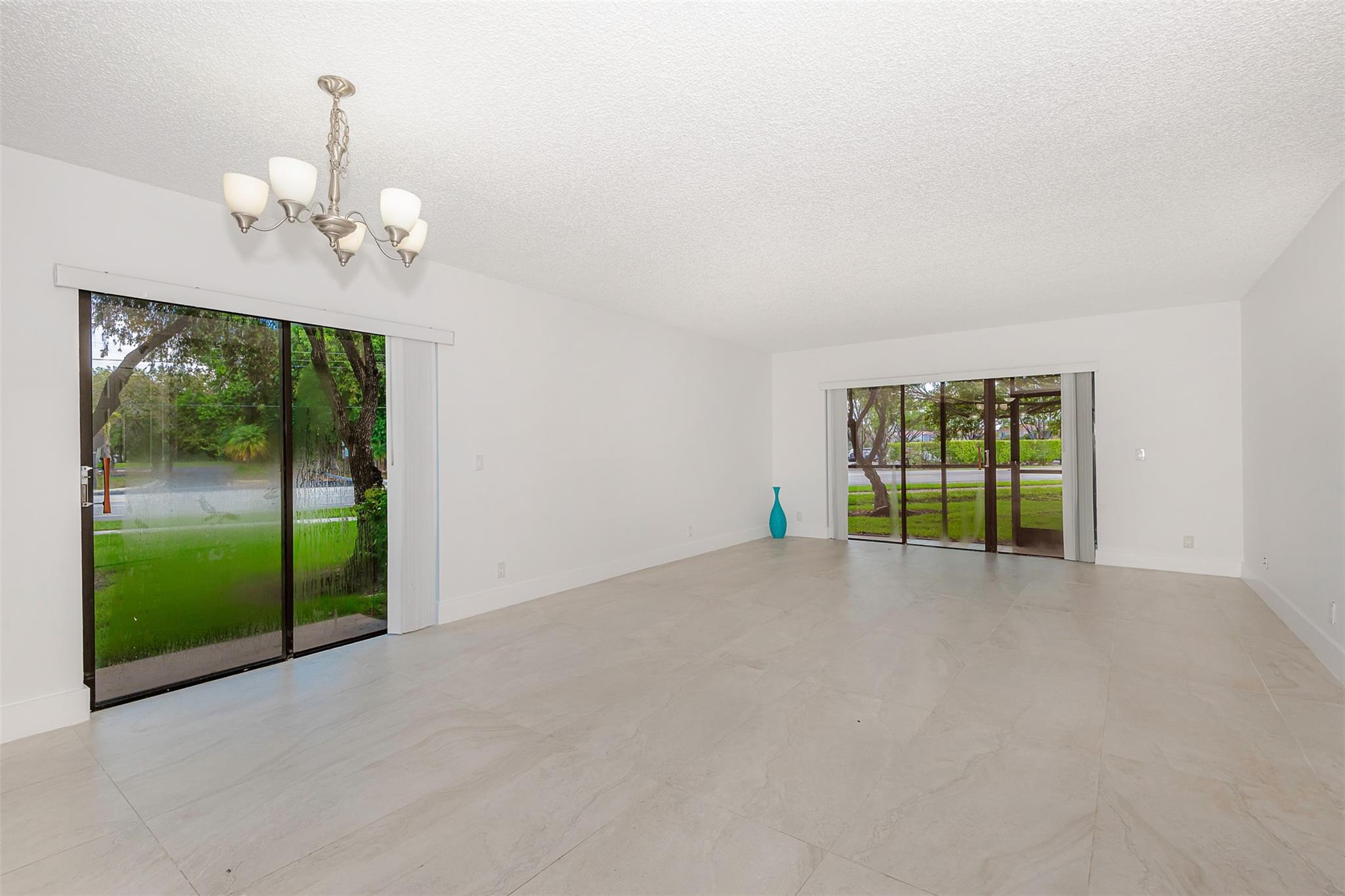 340 Racquet Club Rd 101