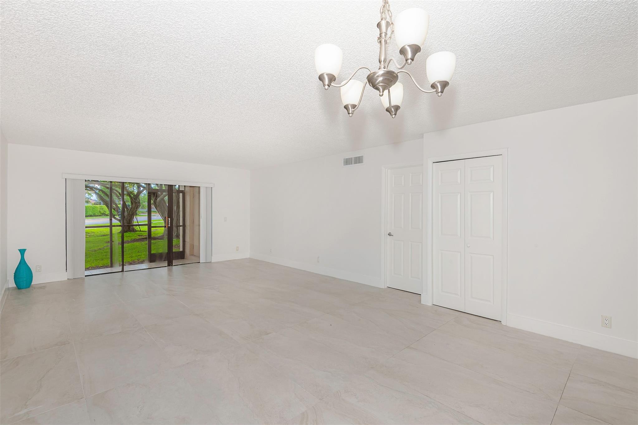 340 Racquet Club Rd 101