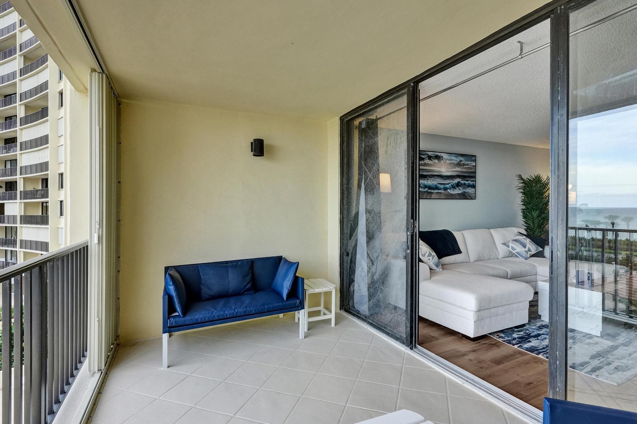 OCEAN TRAIL CONDO III - Residential Lease