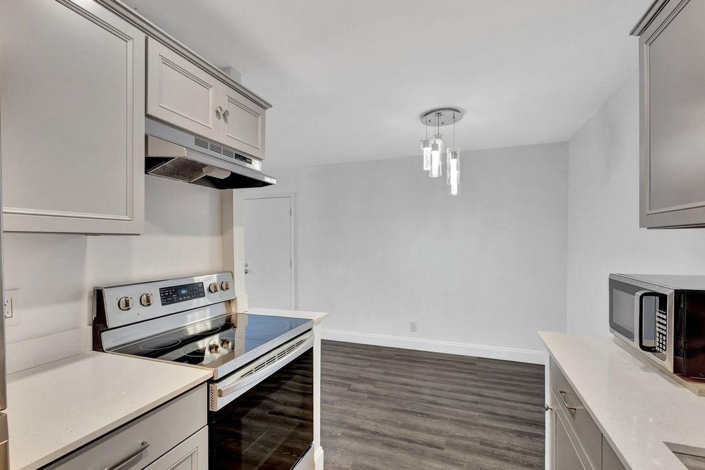 Photo of 1500 N Congress Avenue #B51, West Palm Beach, FL 33401 (MLS # R11067926)