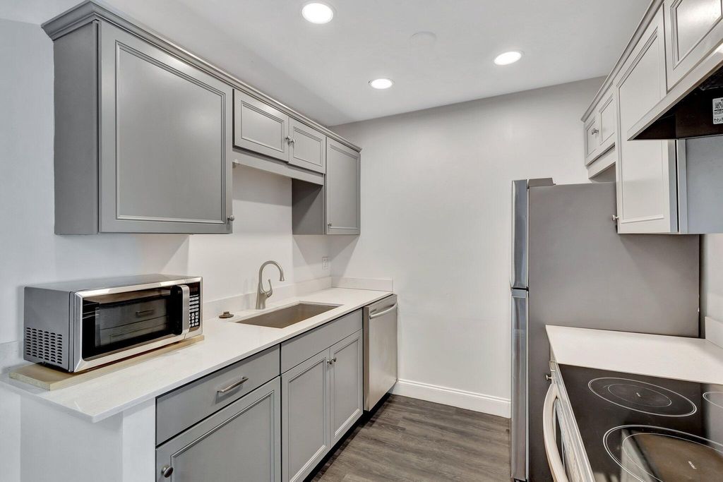 Photo of 1500 N Congress Avenue #B51, West Palm Beach, FL 33401 (MLS # R11067926)