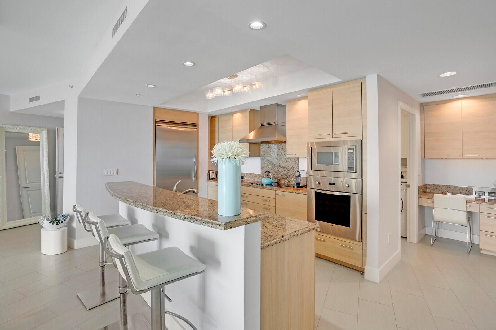PLAZA AT OCEANSIDE (THE) - Residential Lease