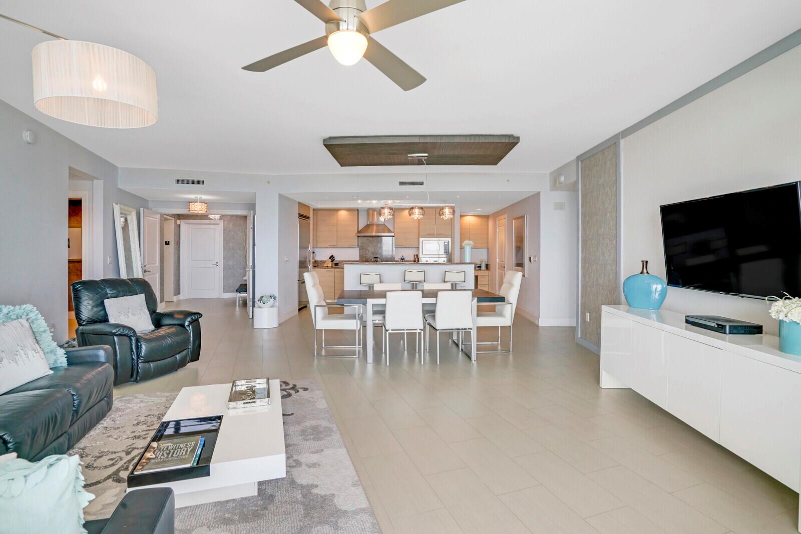 PLAZA AT OCEANSIDE (THE) - Residential Lease