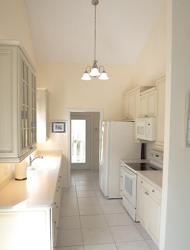 RIDGE AT THE BLUFFS - Residential
