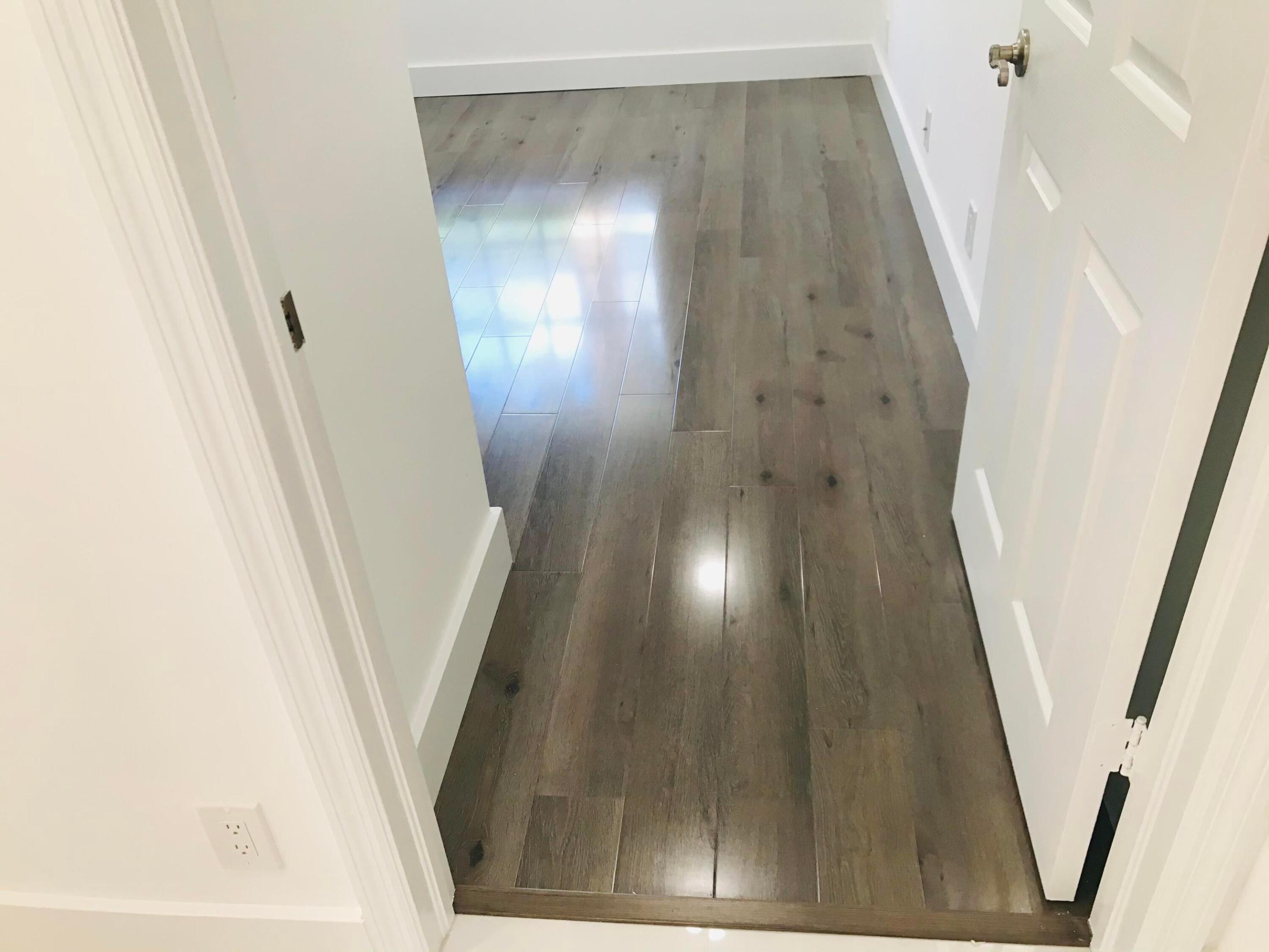FLORAL LAKES - Residential