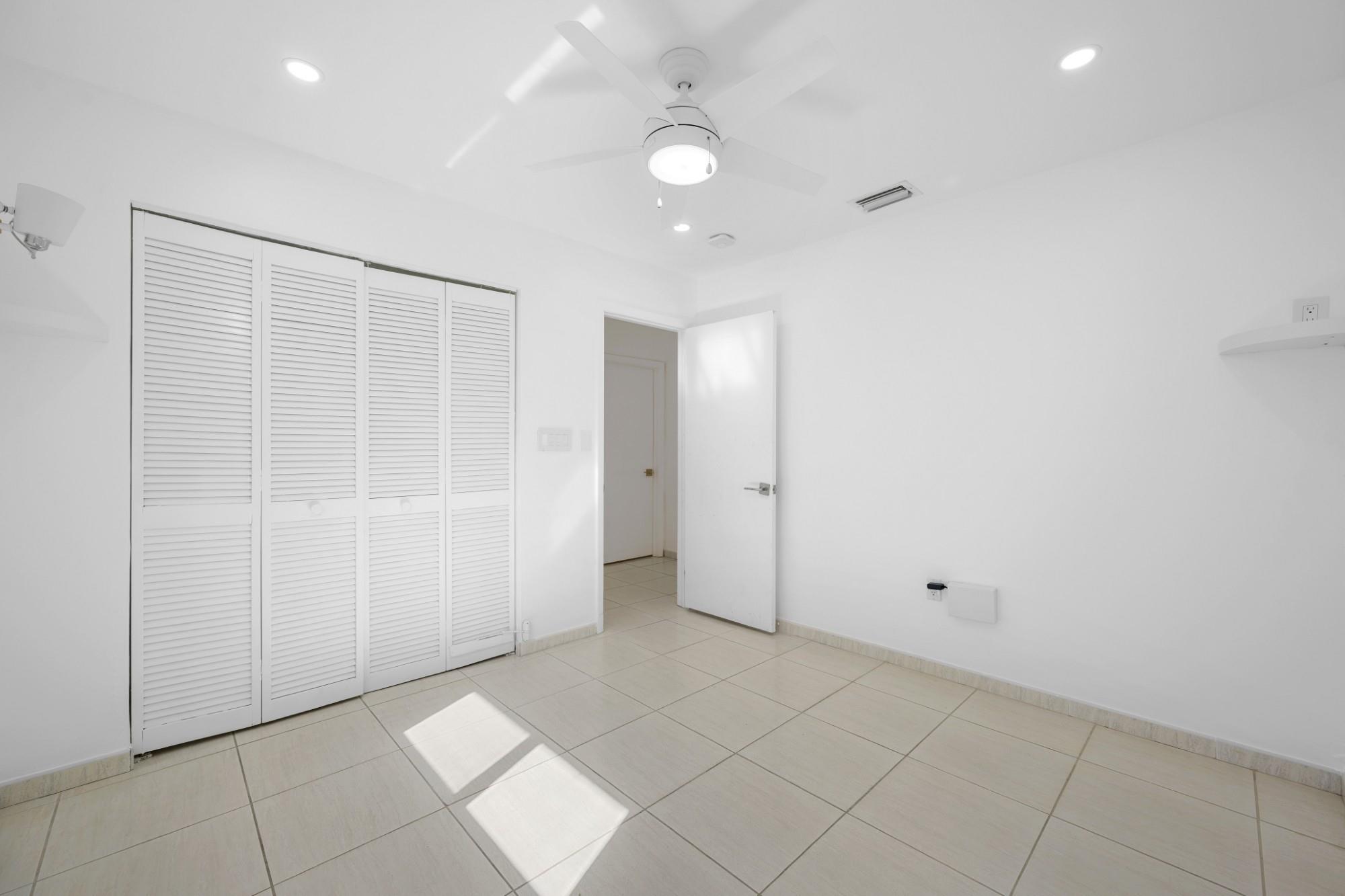 Glen Cove West Sec 01 - Residential Lease