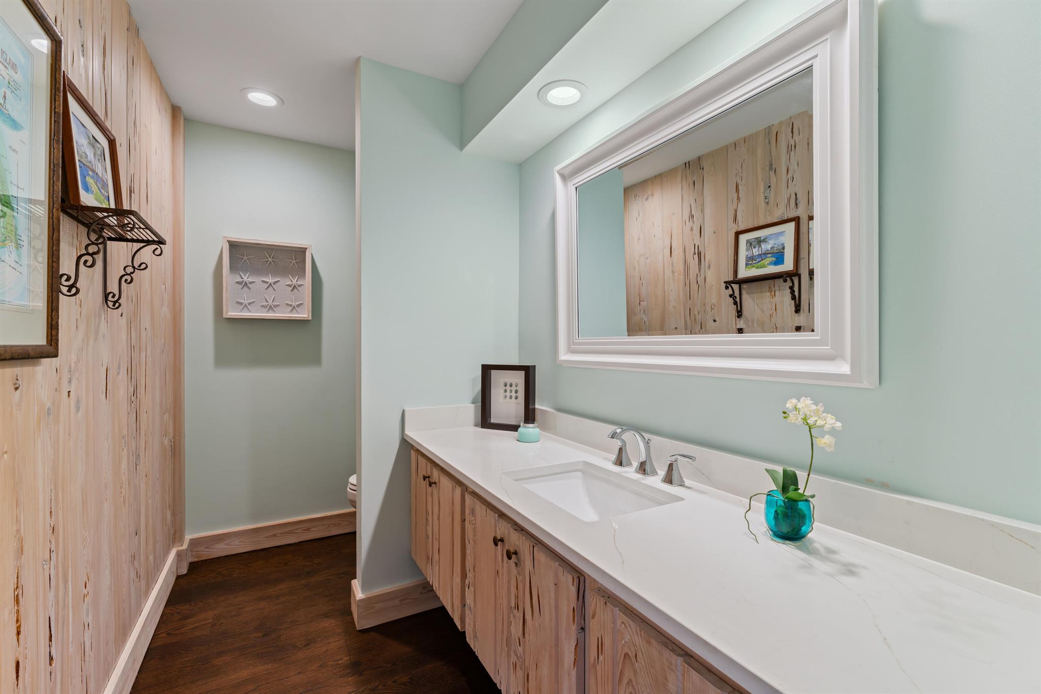 BAY HARBOR - Residential