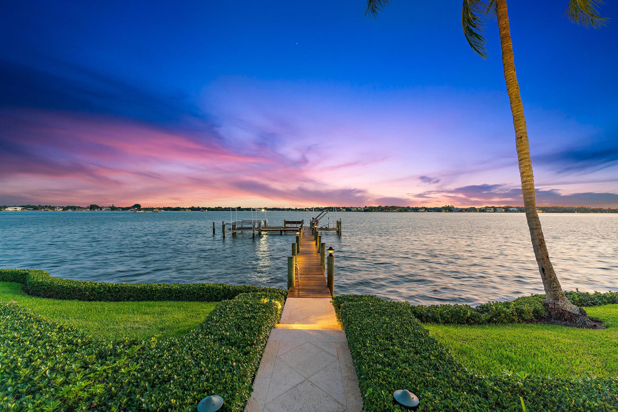 BAY HARBOR - Residential