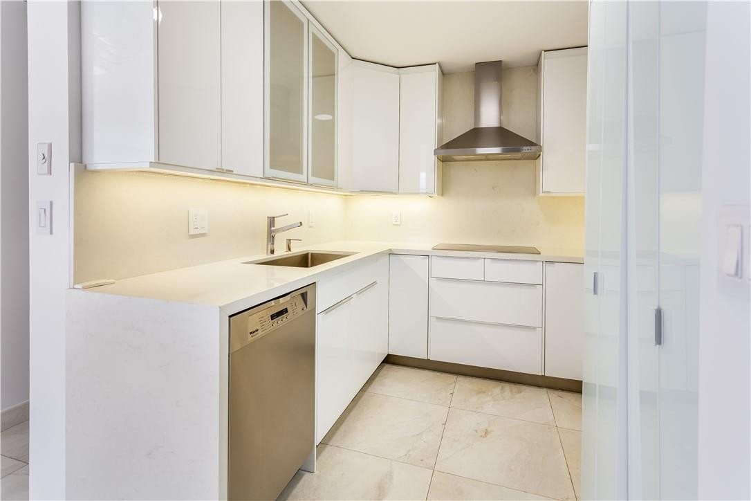 South Bay Club - Residential Lease