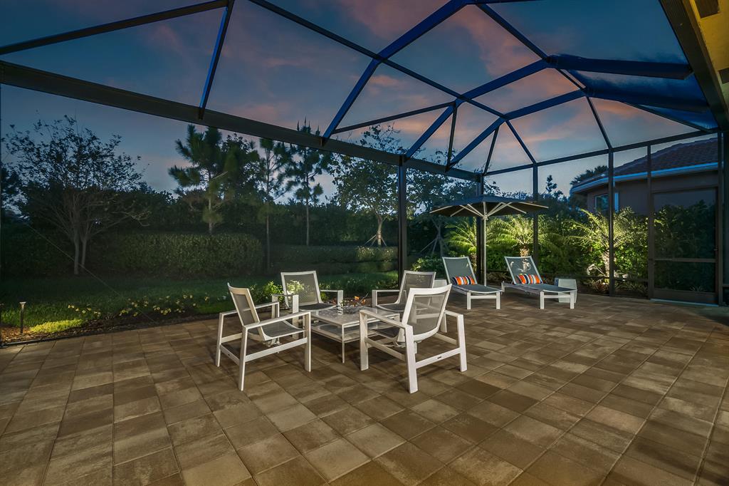 Valencia Cove - Residential