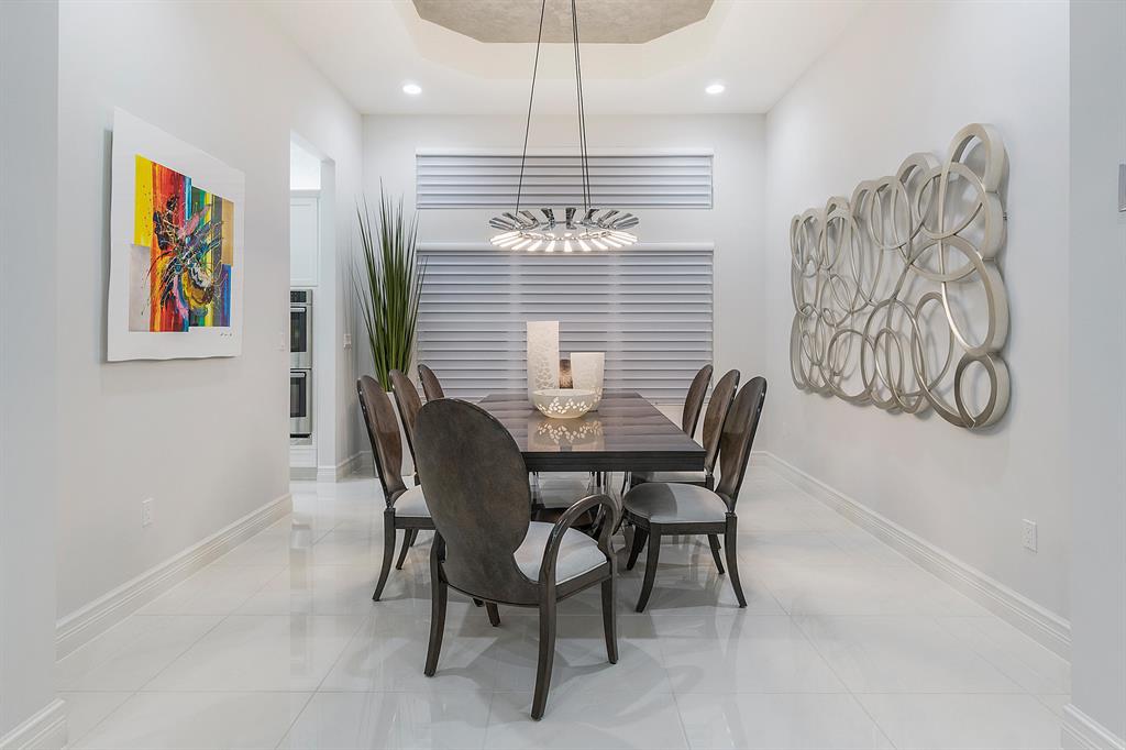 Valencia Cove - Residential