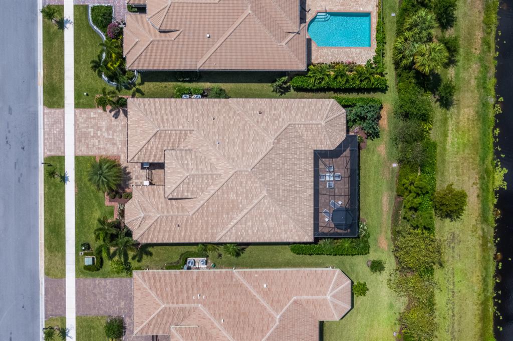 Valencia Cove - Residential