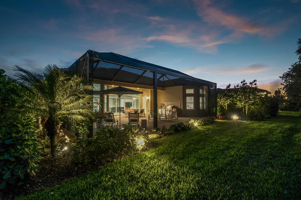 Valencia Cove - Residential