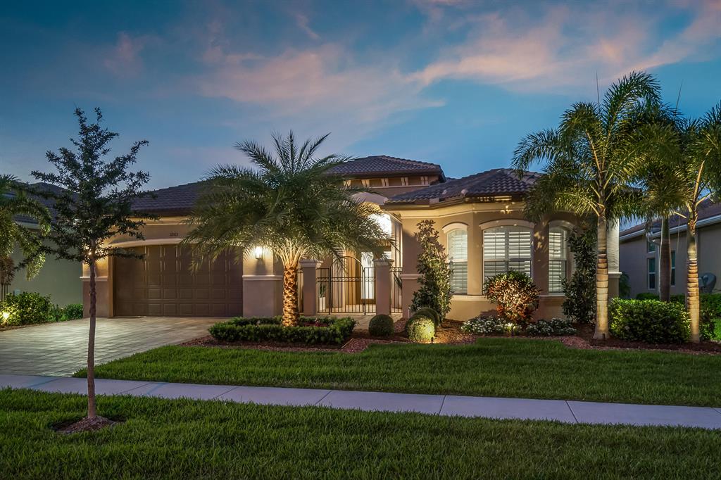 Valencia Cove - Residential