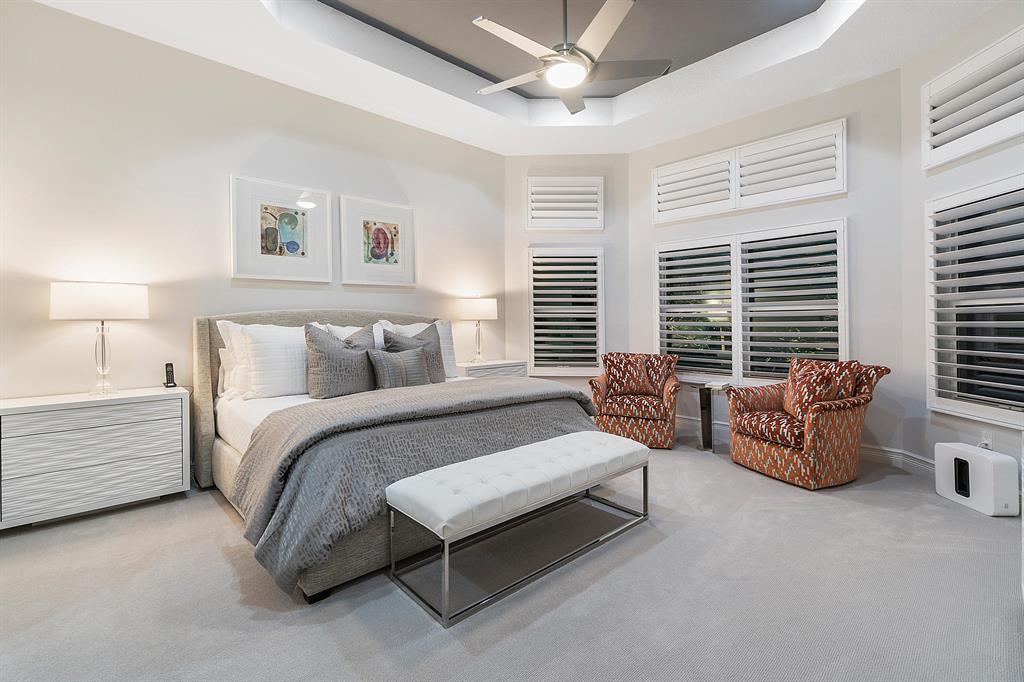 Valencia Cove - Residential