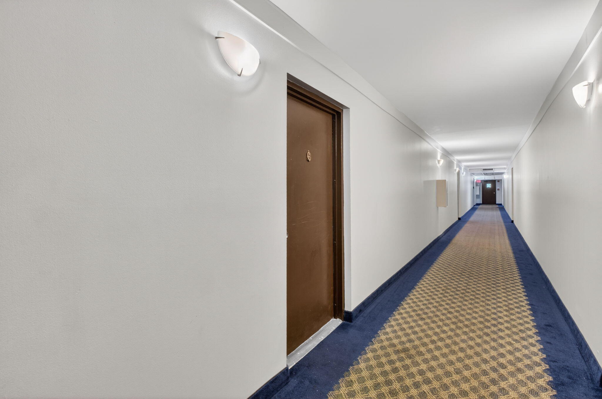 CASA DEL RIO CONDO - Residential