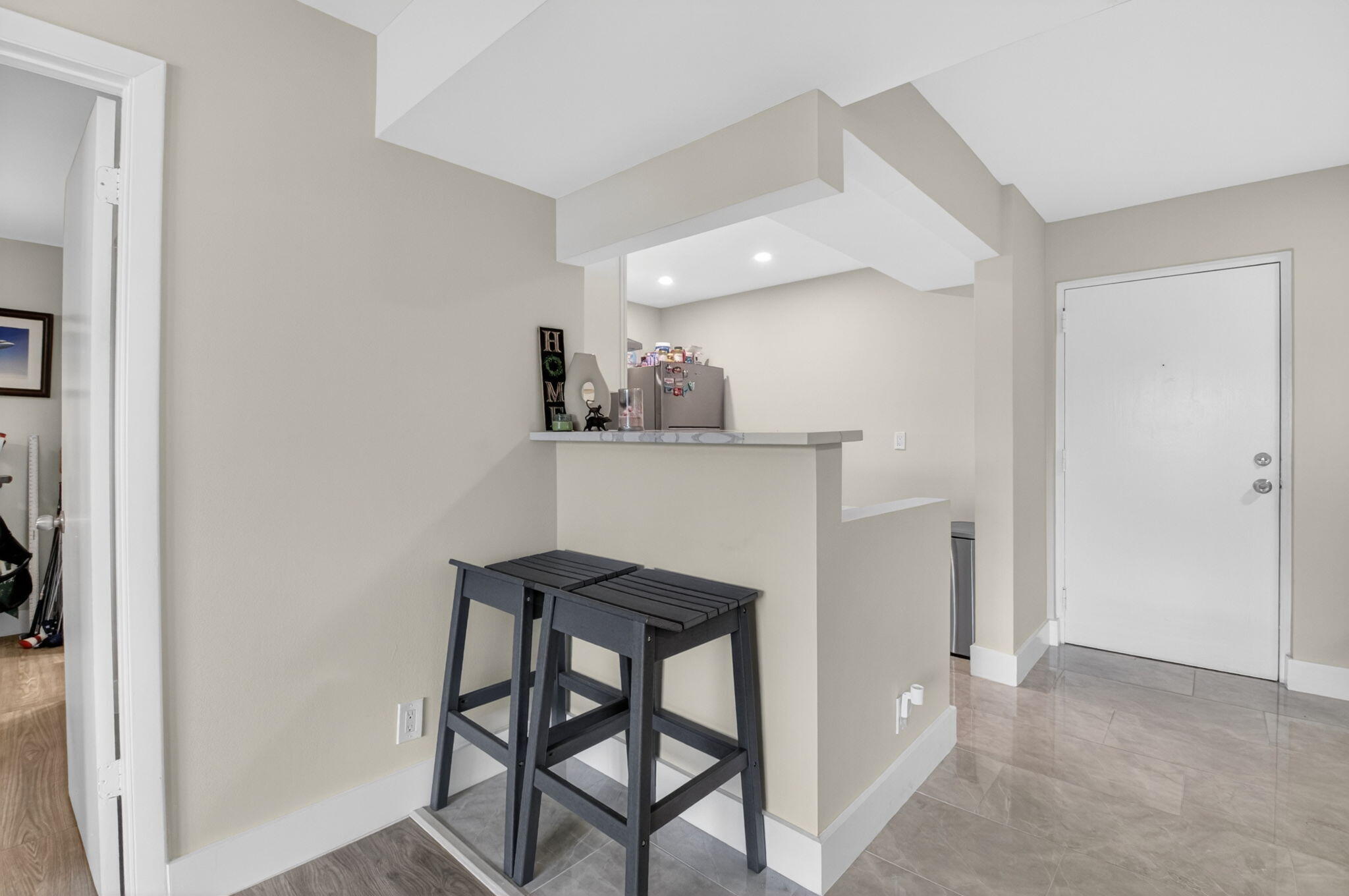 CASA DEL RIO CONDO - Residential