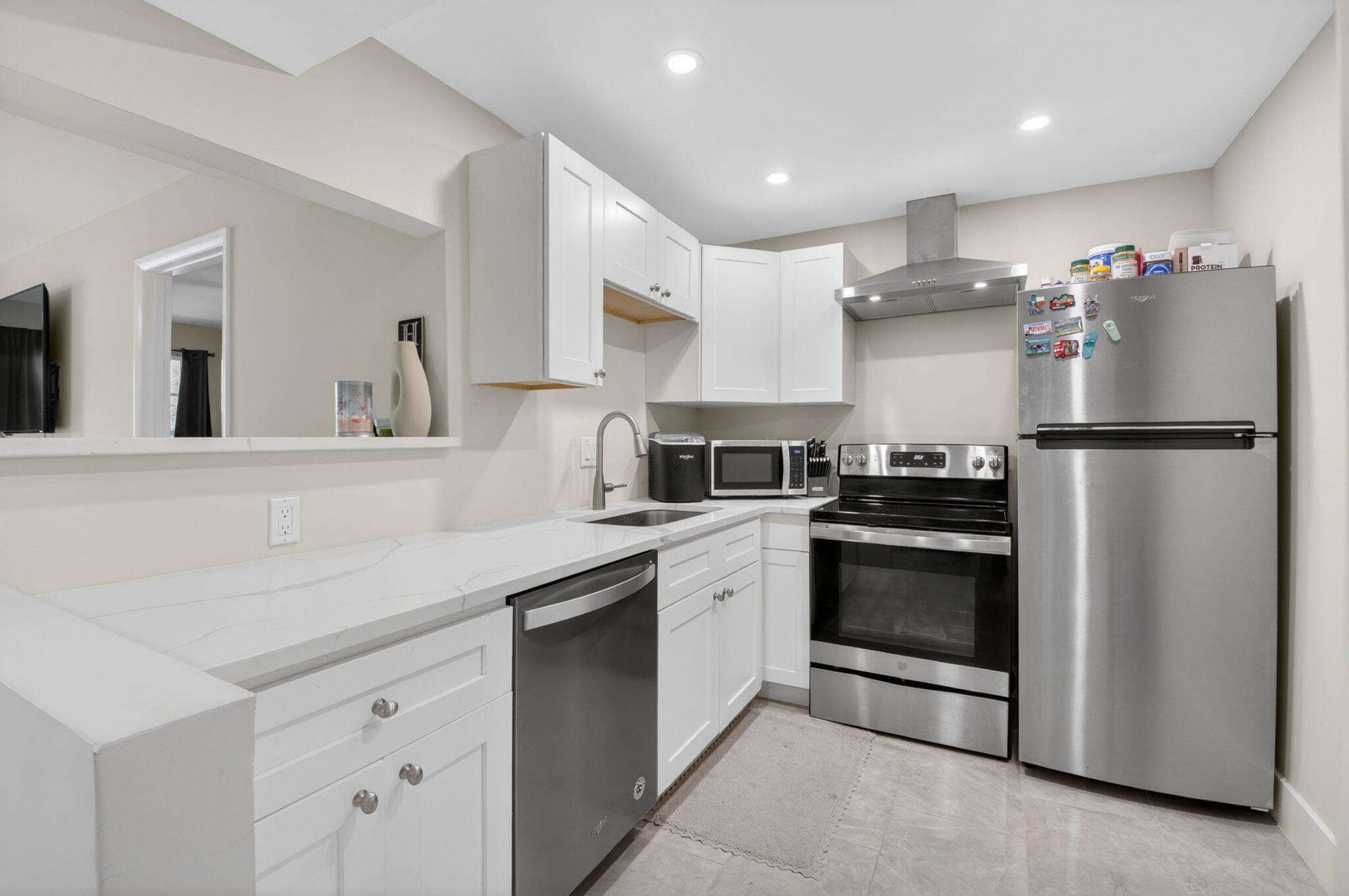 CASA DEL RIO CONDO - Residential