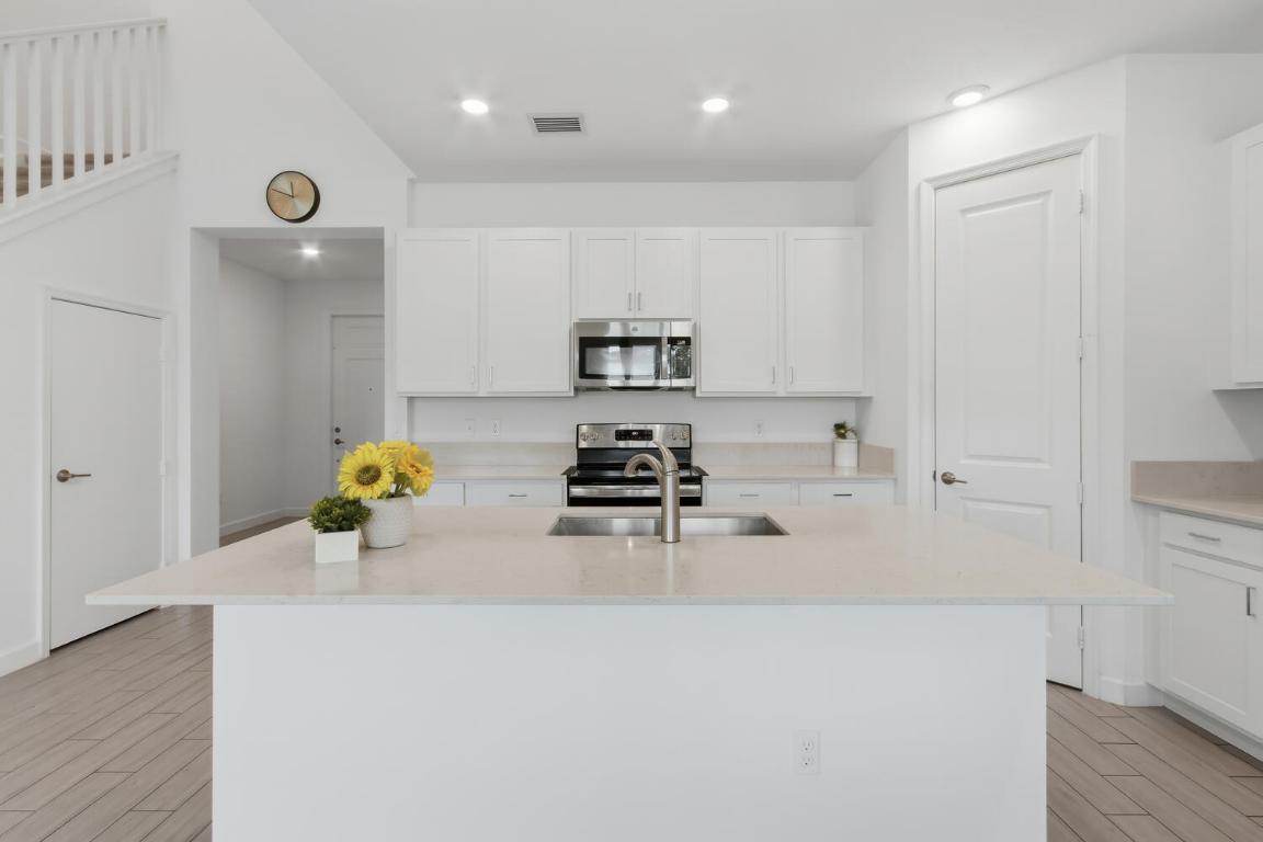 ANDALUCIA PUD PLAT 6 - Residential Lease