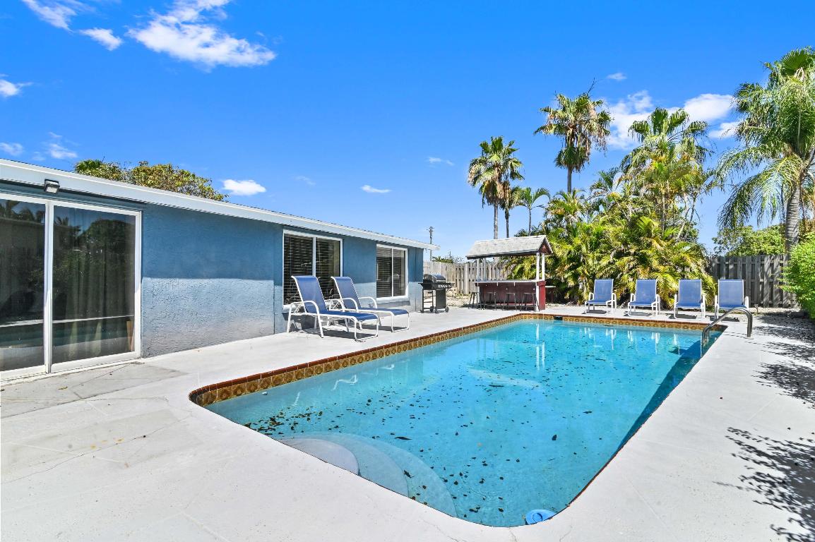 LANTANA HGTS PL 6 IN - Residential Lease