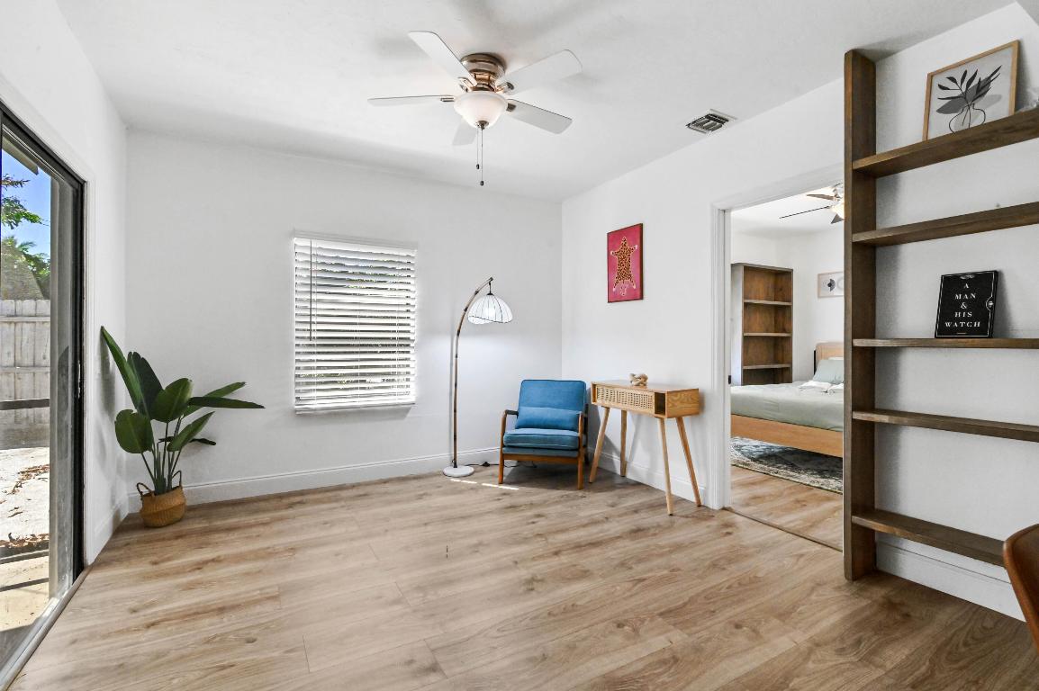 LANTANA HGTS PL 6 IN - Residential Lease