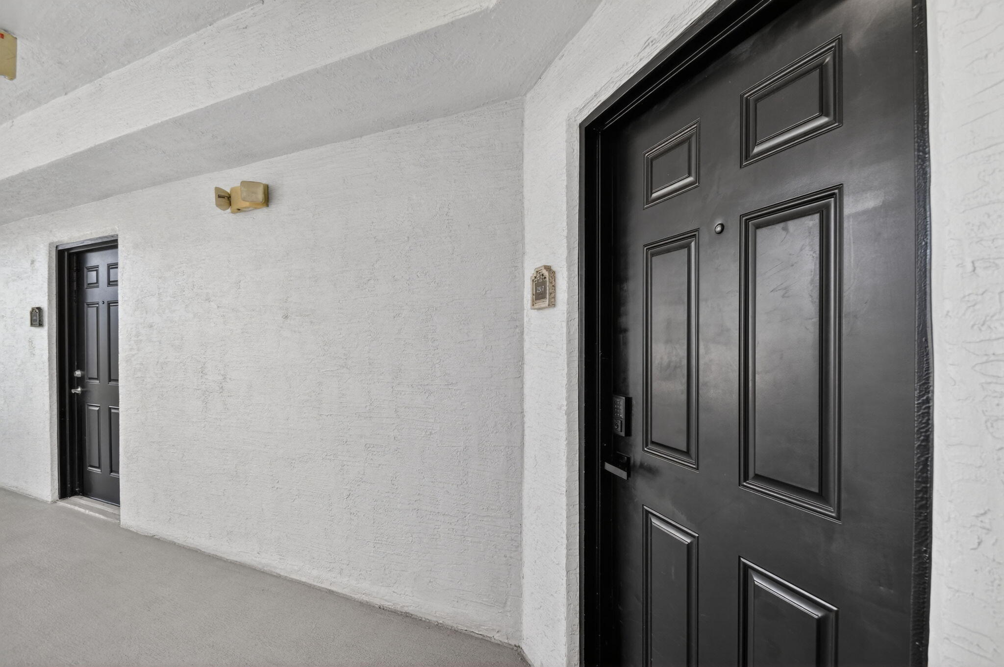 VIZCAYA LAKES CONDO - Residential