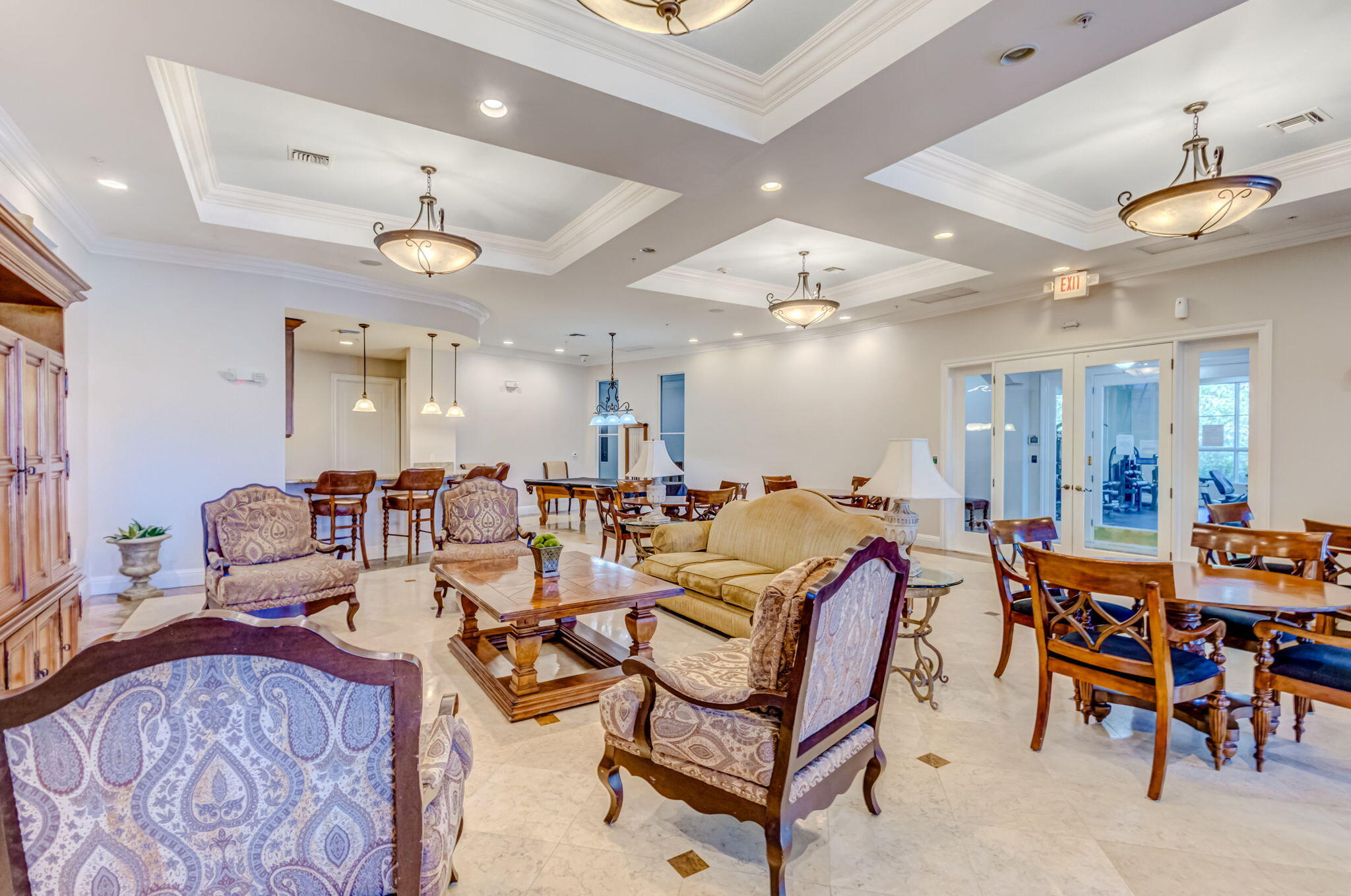 VIZCAYA LAKES CONDO - Residential