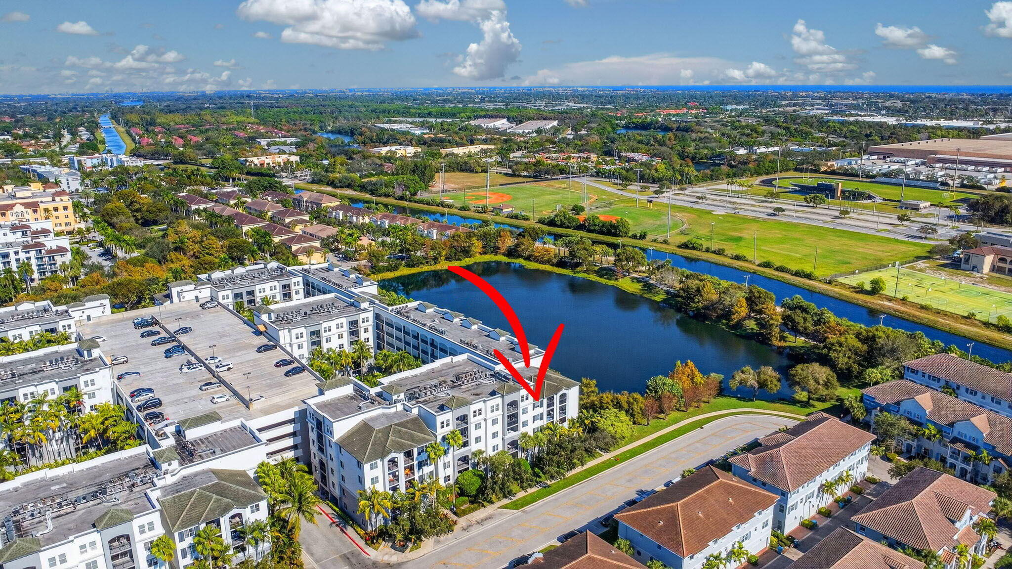 VIZCAYA LAKES CONDO - Residential