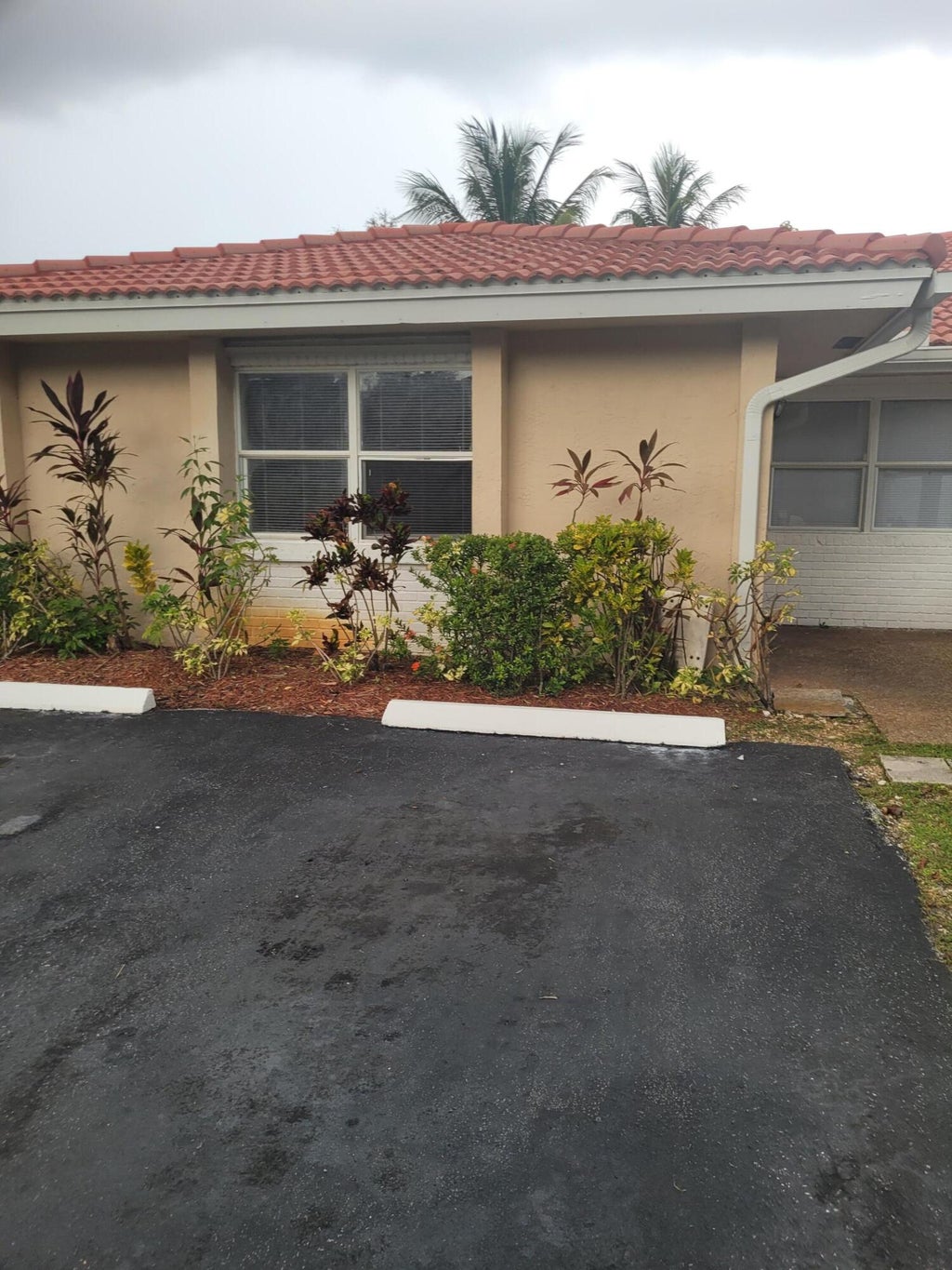 Photo of 8539 NW 23RD Manor, Coral Springs, FL 33065 (MLS # B26081700)