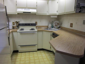 PINE HOLLOW - Residential Lease