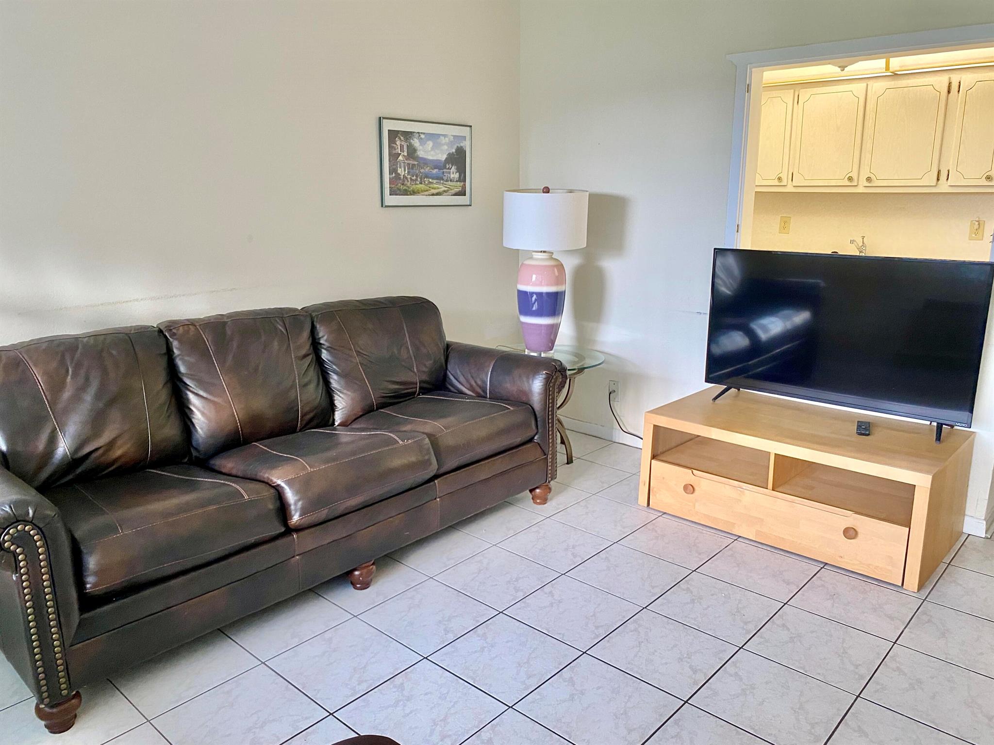 202 Oakridge M