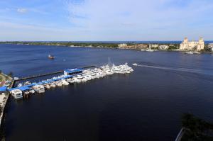 ONE WATERMARK PLACE OF TH - Residential