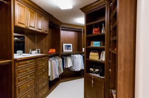 ONE WATERMARK PLACE OF TH - Residential