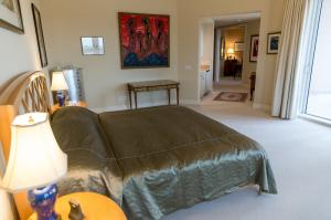 ONE WATERMARK PLACE OF TH - Residential