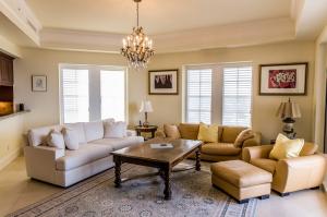 ONE WATERMARK PLACE OF TH - Residential