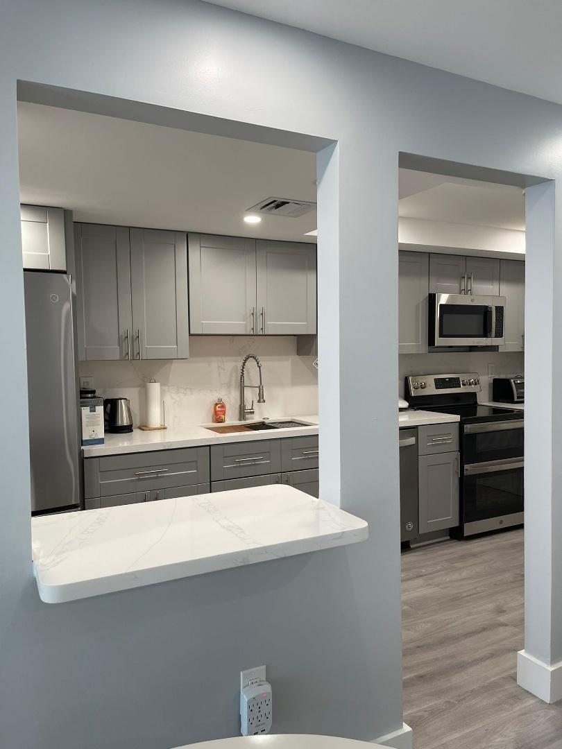 DEL PRADO MARINA - Residential Lease