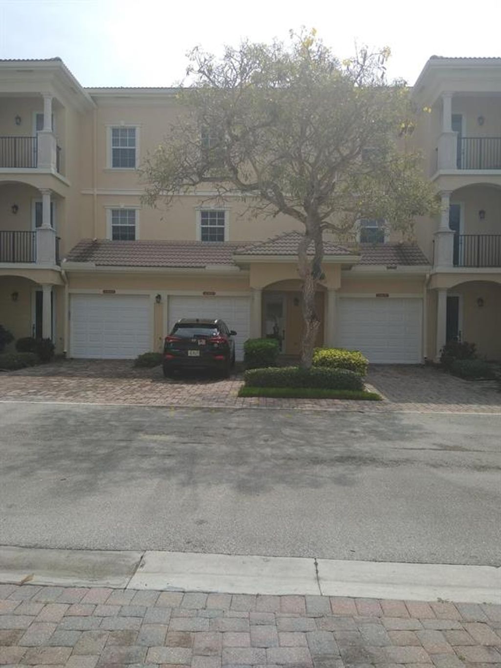 Photo of 12627 SE Old Cypress Drive #4-906, Hobe Sound, FL 33455 (MLS # R10619398)