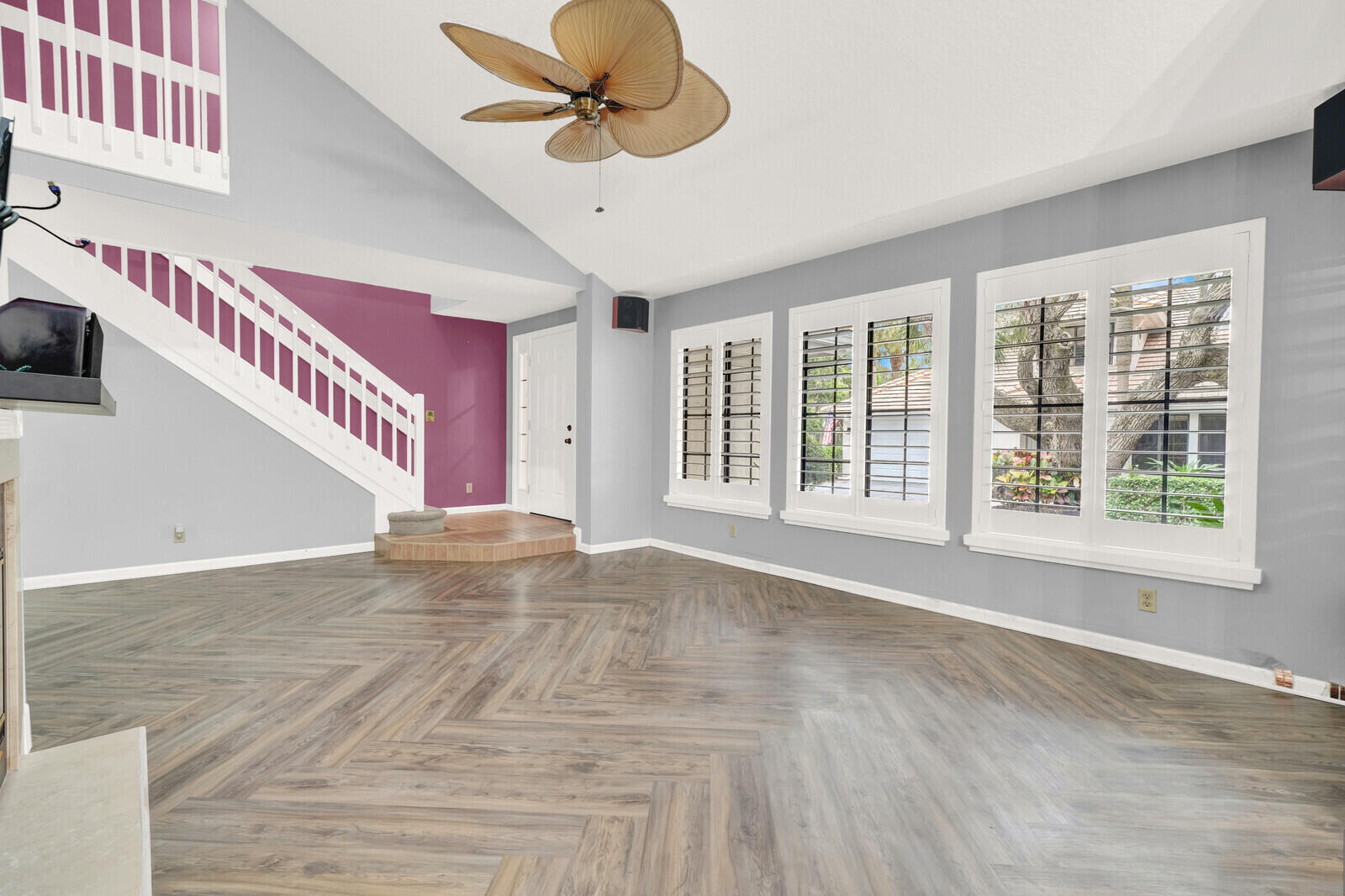 OAK HARBOUR 4 - Residential