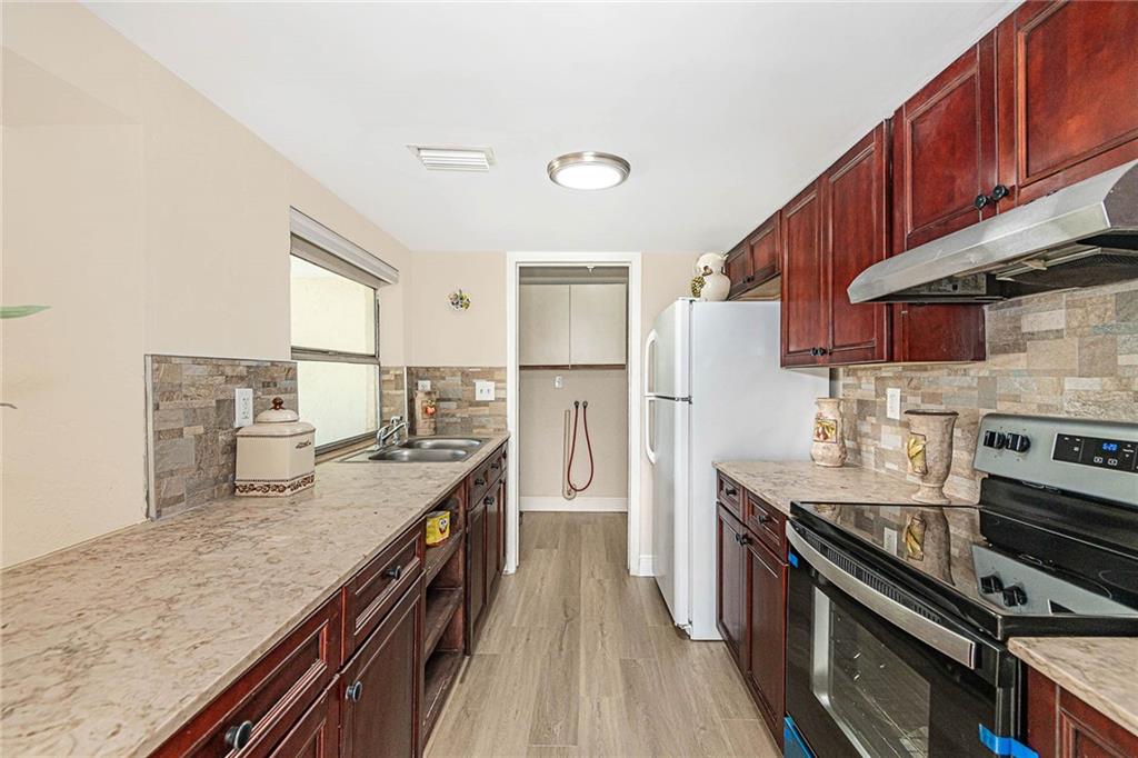 Chevy Chase Amd Of - Residential Income