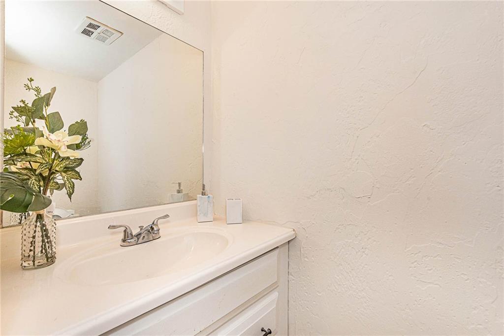 Chevy Chase Amd Of - Residential Income