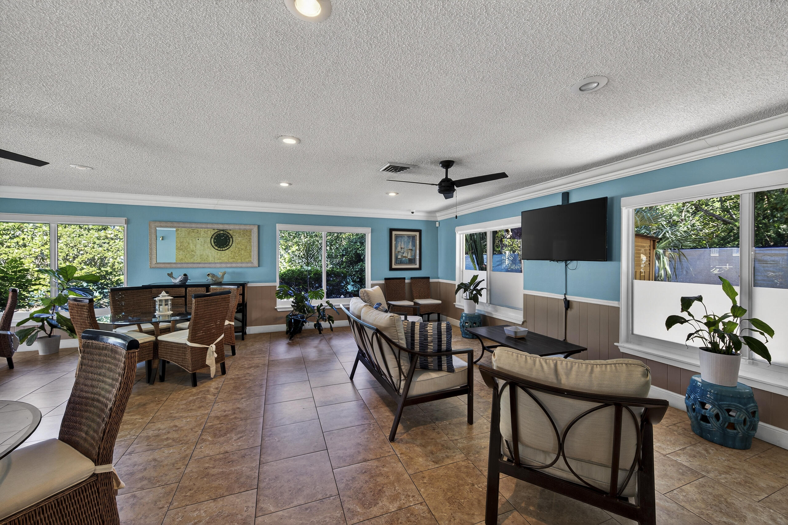 MANOR GROVE VILLAGE FOUR CONDO - Residential