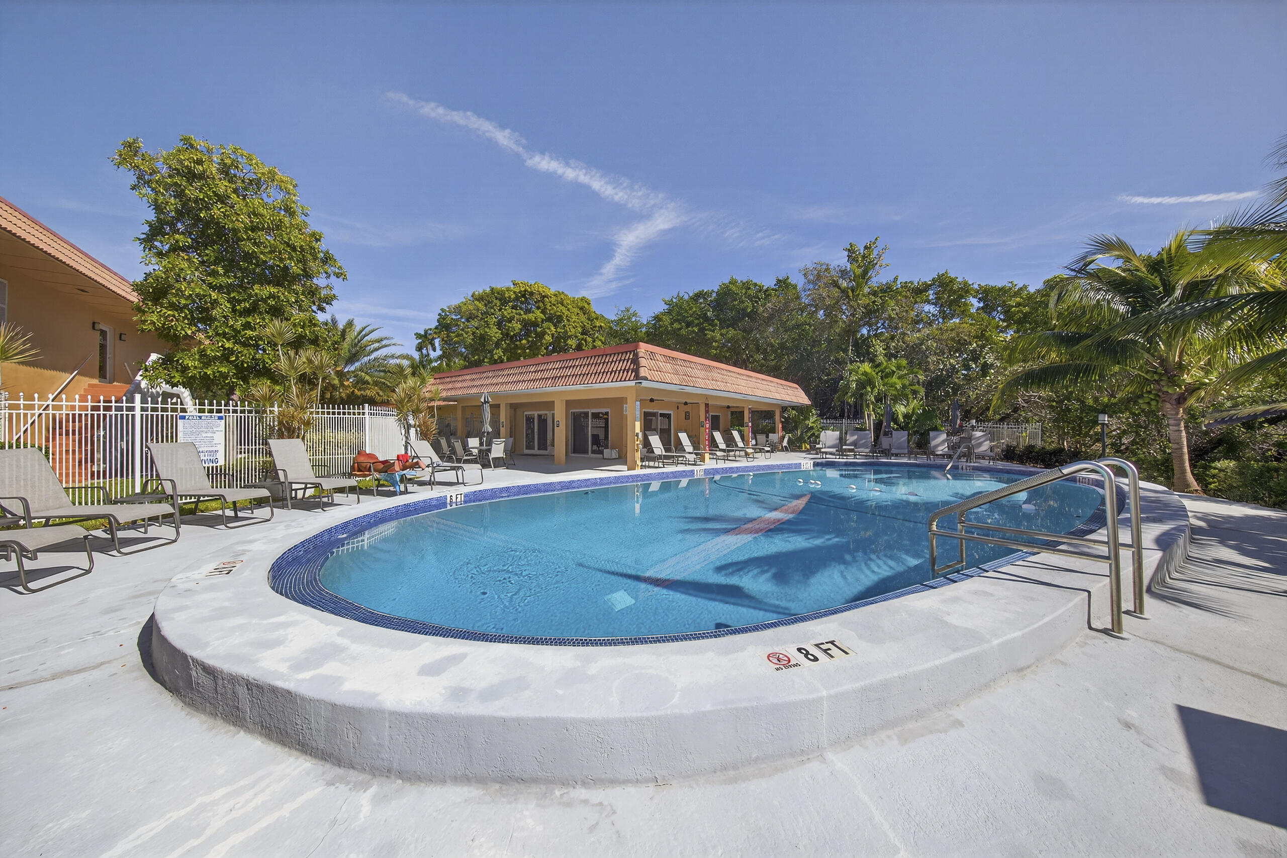 MANOR GROVE VILLAGE FOUR CONDO - Residential