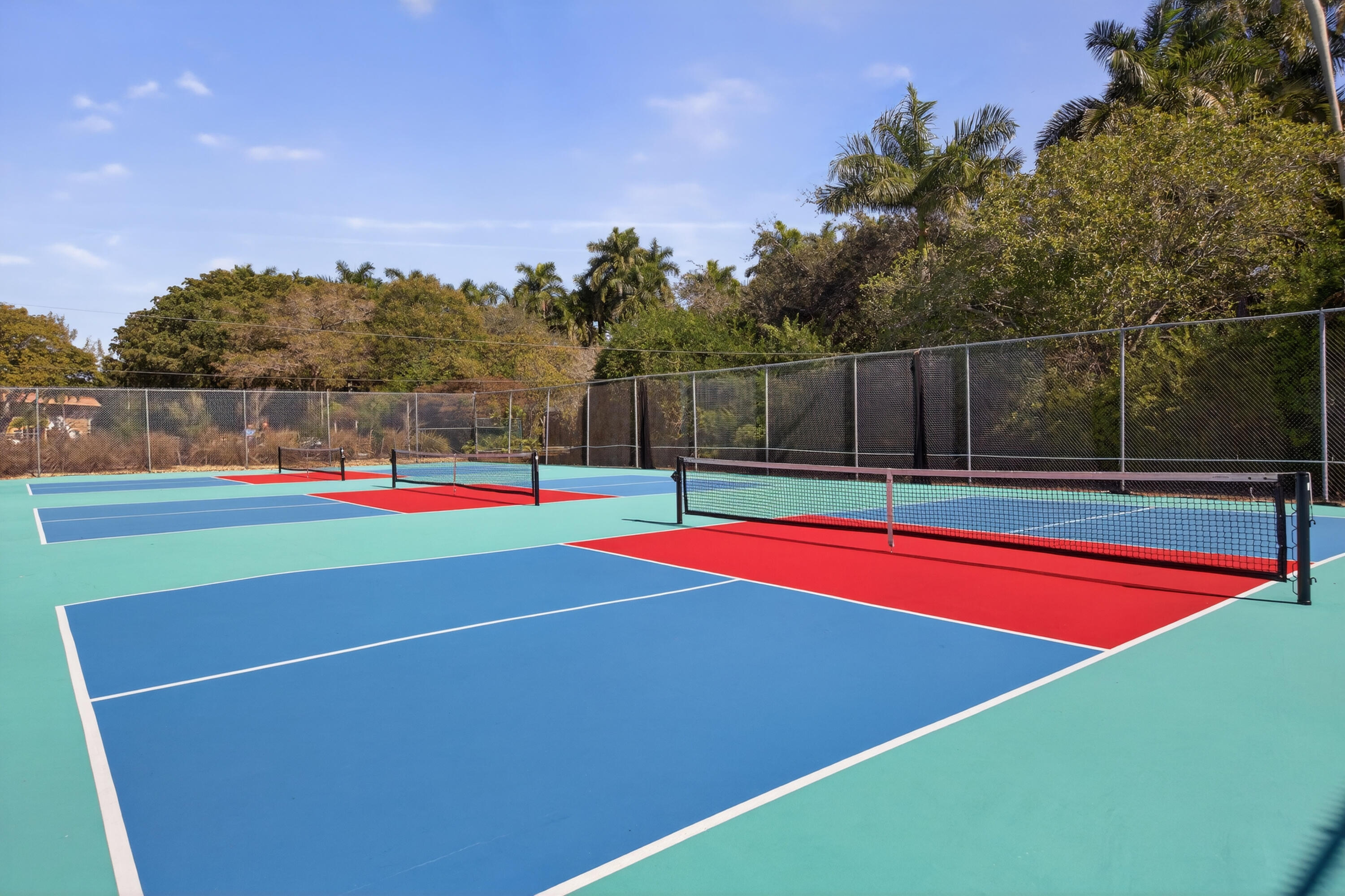 MANOR GROVE VILLAGE FOUR CONDO - Residential