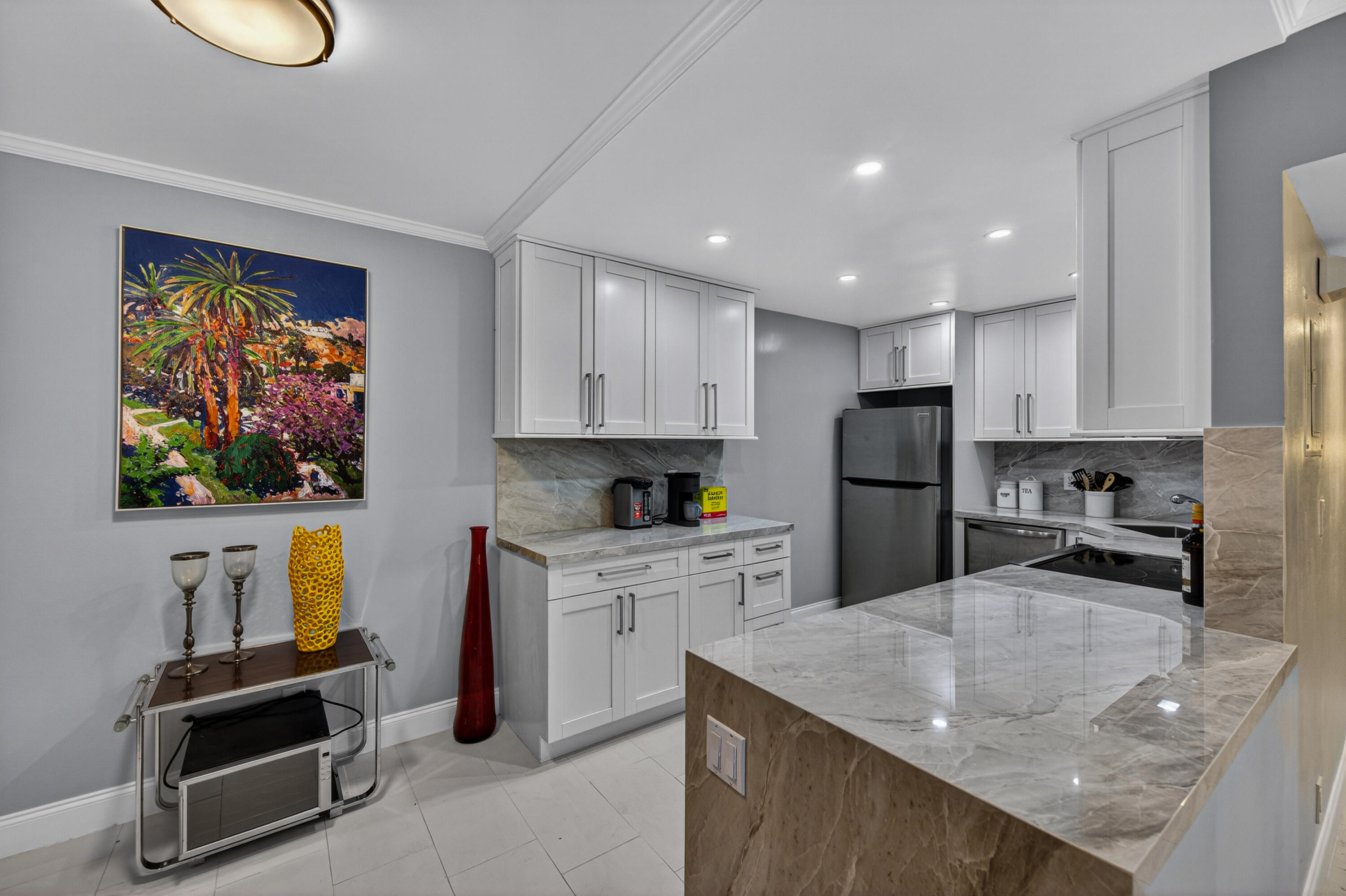 MANOR GROVE VILLAGE FOUR CONDO - Residential