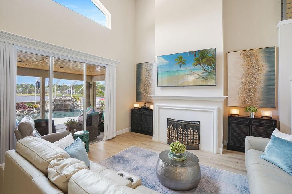 Photo of 572 SW Romora Bay, Port Saint Lucie, FL 34986 (MLS # R11093182)