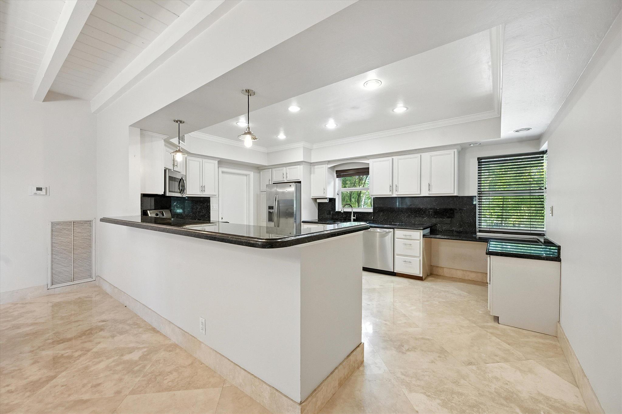 LAKE WORTH TOWN OF - Residential