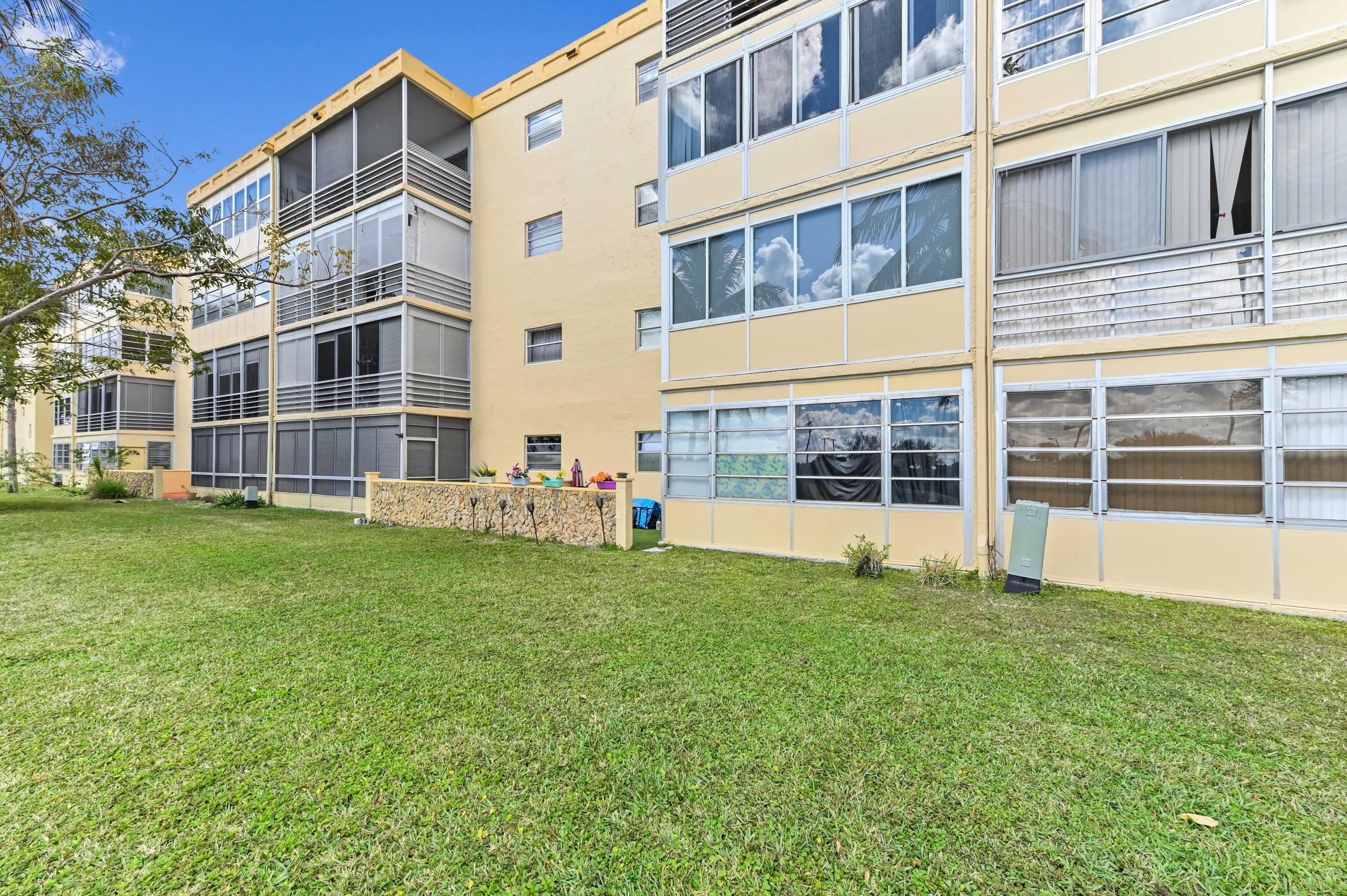 Topaz South Condominiums - Residential