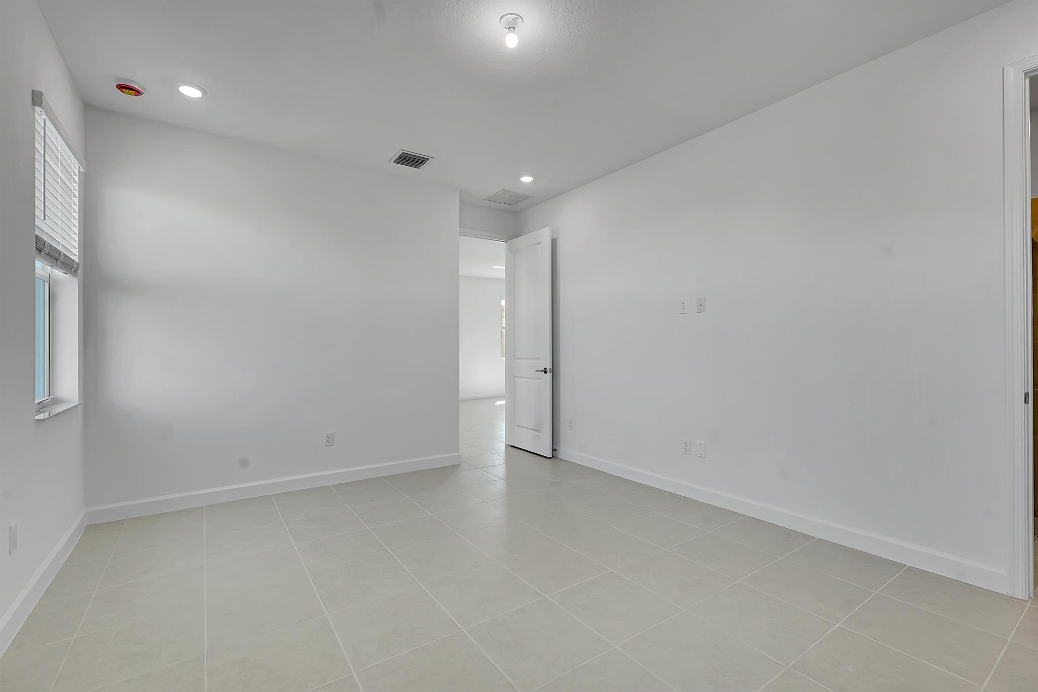 SEAGROVE PUD - Residential Lease