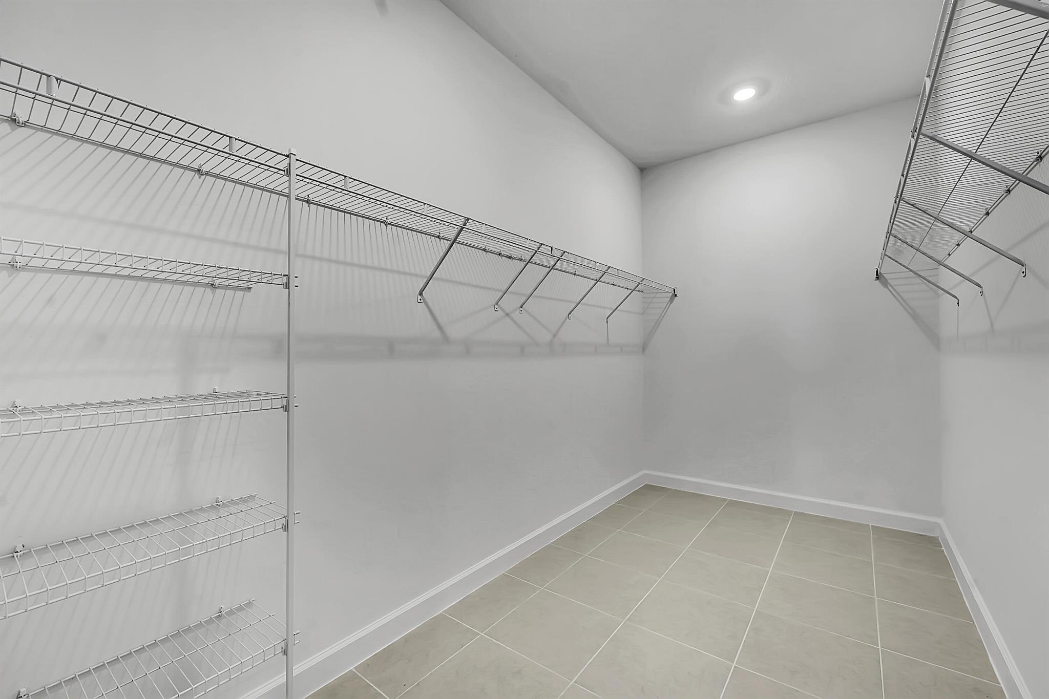 SEAGROVE PUD - Residential Lease